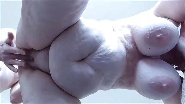Sexuallybroken-ნოემბერი 4, 2015-Lingerie სარა ღრმა დედა, ყელის