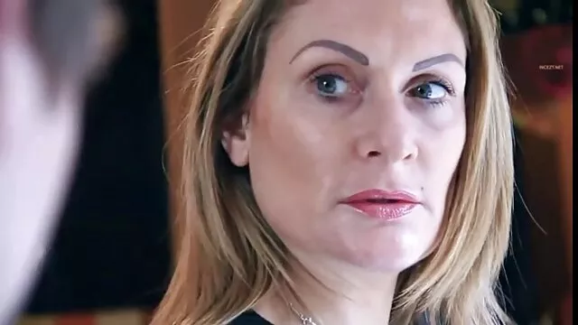 - Cindy Lou-დამწყებთათვის, რთველი შიშველი სურათები
